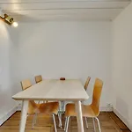4 People In The Heart Of Saint Germain Des Pres By Weekome